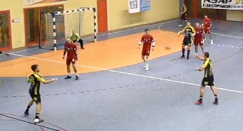 Zdjęcie przedstawia fragment spotkania AZS AGH Kraków - KSSPR Końskie