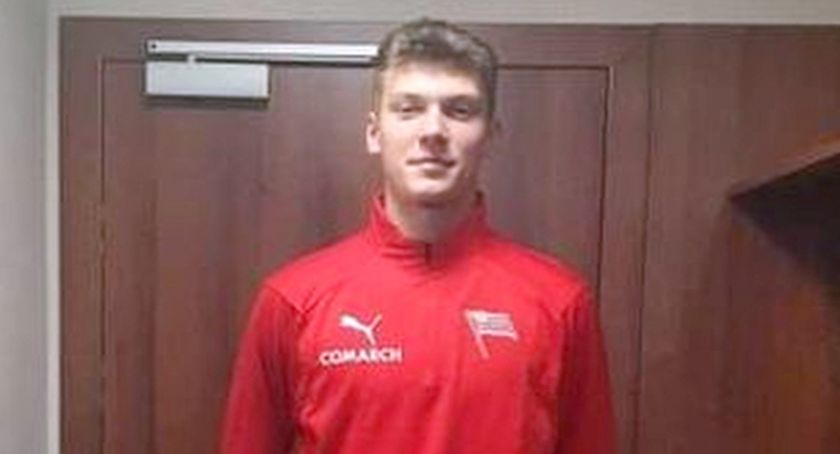Zdjęcie przedstawia Daniela Marczewskiego na testach w Cracovii