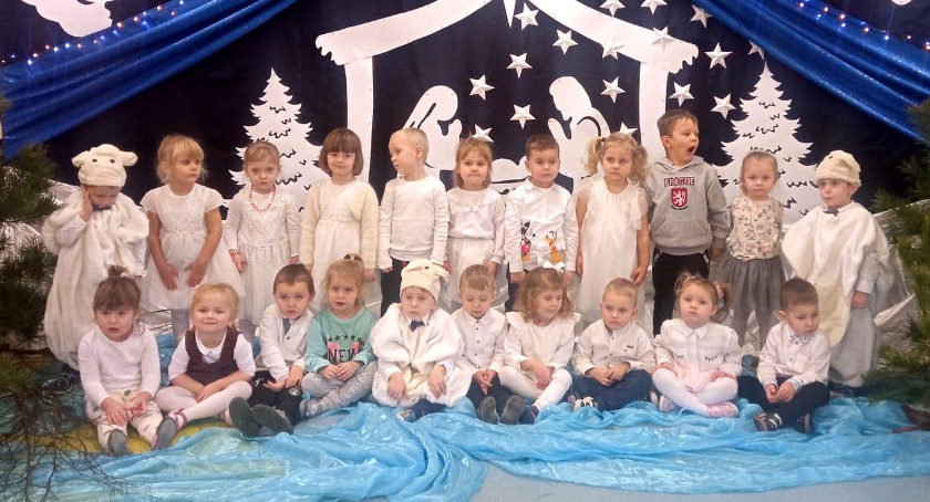Zdjęcie z ubiegłorocznych jasełek, które odbyły się w Przedszkolu w Smykowie