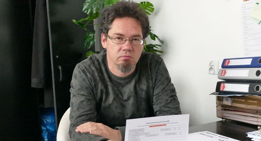 Zdjęcie Krzysztofa Kowalskiego, szefa koneckiego sztabu WOŚP