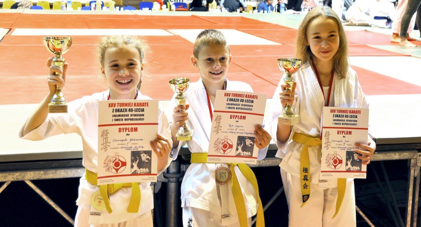 Na zdjęciu od lewej: Aleksandra Domagała, Szymon Zych i Julia Domagała (fot. archiwum prywatne)