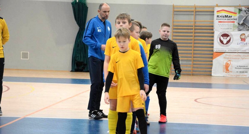 Zdjęcie drużyny AP Champions Stąporków na turnieju w Skarżysku-Kam.