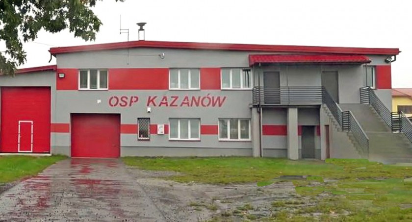 Zdjęcie strażnicy w Kazanowie, gdzie zamieszkała część uchodźców z Ukrainy