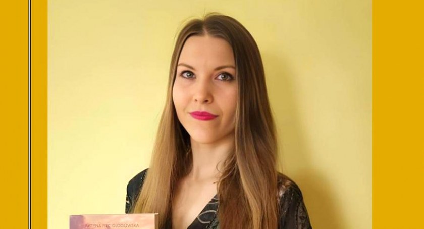 Zdjęcie pisarki Justyny Piec-Głogowskiej