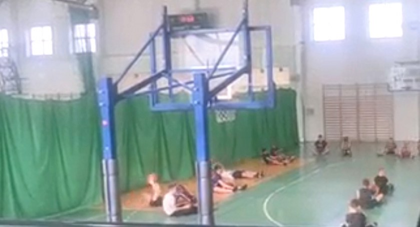 Zdjęcie hali sportowej PSP nr 2 w Stąporkowie