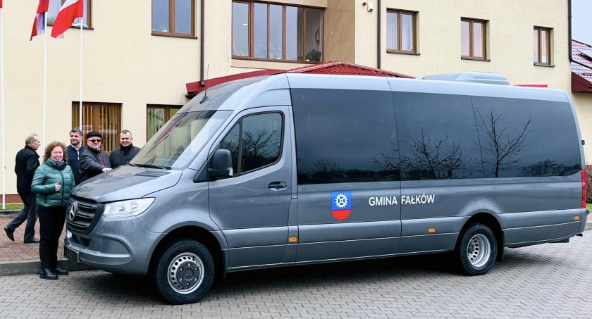 Zdjęcie nowego pojazdu gminy Fałków