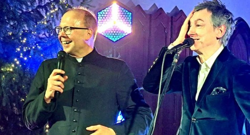 Na zdjęciu - Macieja Miecznikowskiego przedstawił ks. Jacek Wieczorek