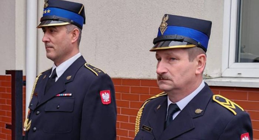 Asp. sztab. Tomasz Skowron i st. ogn. Stanisław Stołek odeszli ze służby