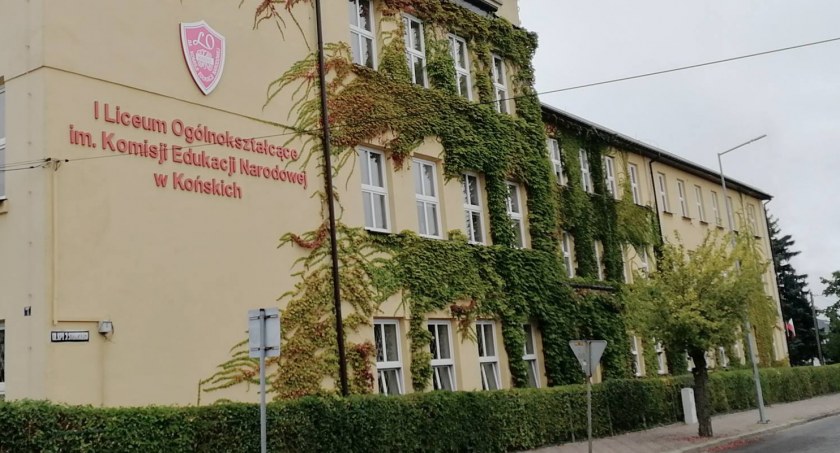 Zdjęcie I LO w Końskich