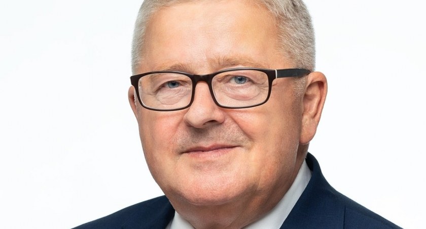 Na zdjęciu: liderem listy jest Czesław Siekierski z PSL