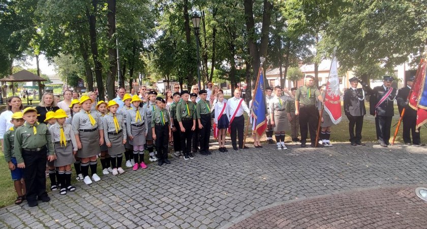 Zdjęcie z uroczystości w Radoszycach