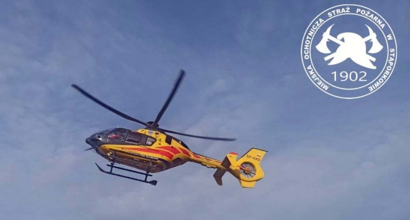 Zdjęcie helikoptera, który zabrał poszkodowane dziecko