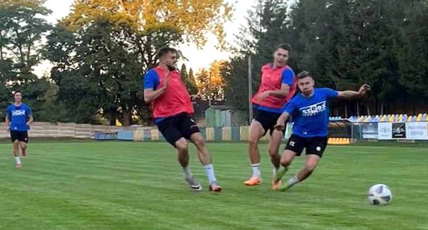 Zdjęcie z treningu Neptuna przed meczem z Orlętami Kielce