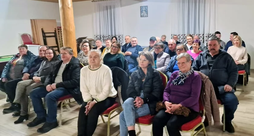 Zdjęcie z kolejnych wyborów sołeckich w gminie Gowarczów