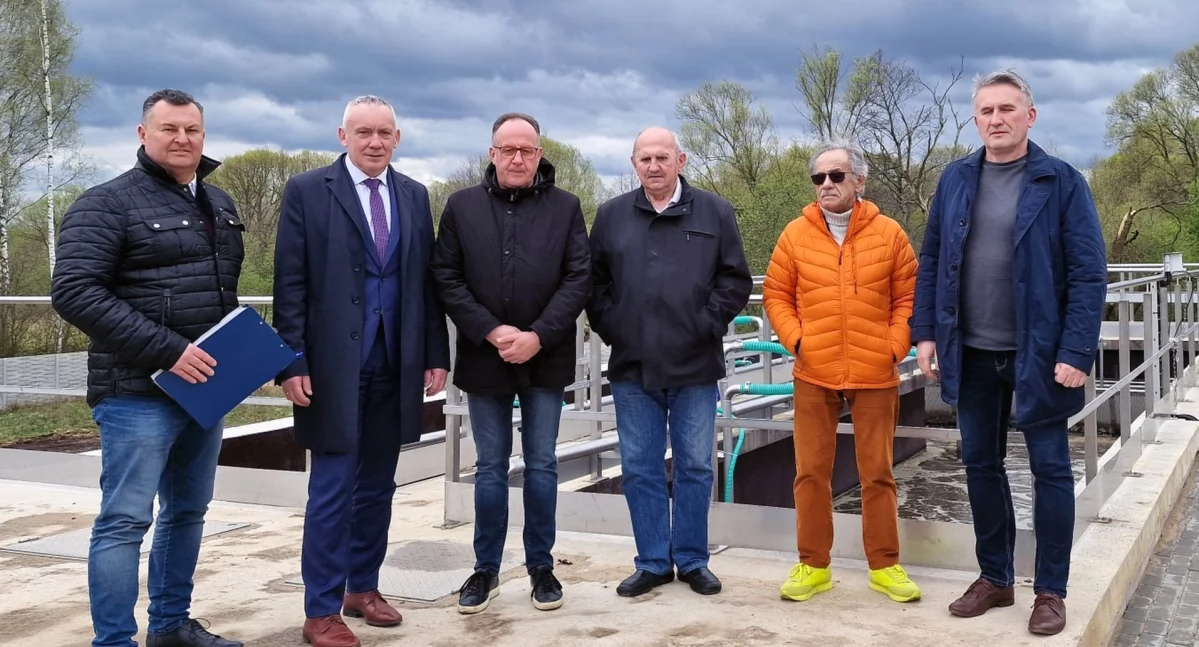 Zdjęcie z odbioru oczyszczalni ścieków w Rudzie Białaczowskiej 
