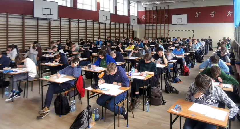 Zdjęcie z drugiego dnia Finału Olimpiady Matematycznej w II LO w Końskich 