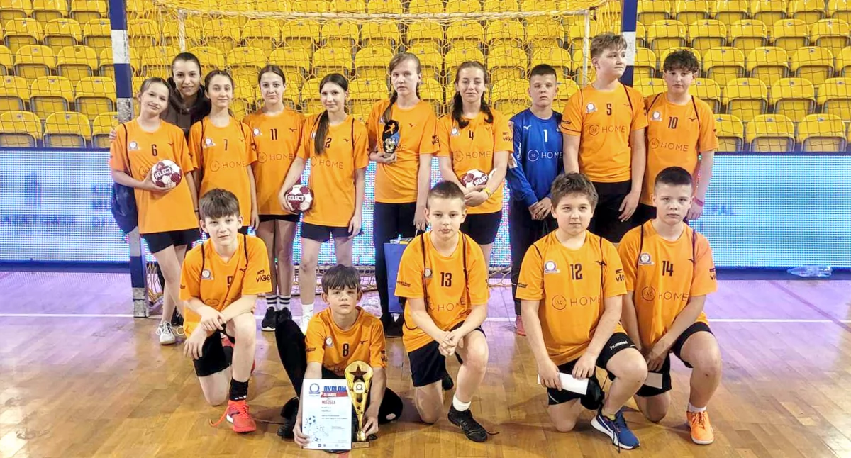 Zdjęcie drużyny SP Królewiec w finale Małej Ligi Piłki Ręcznej