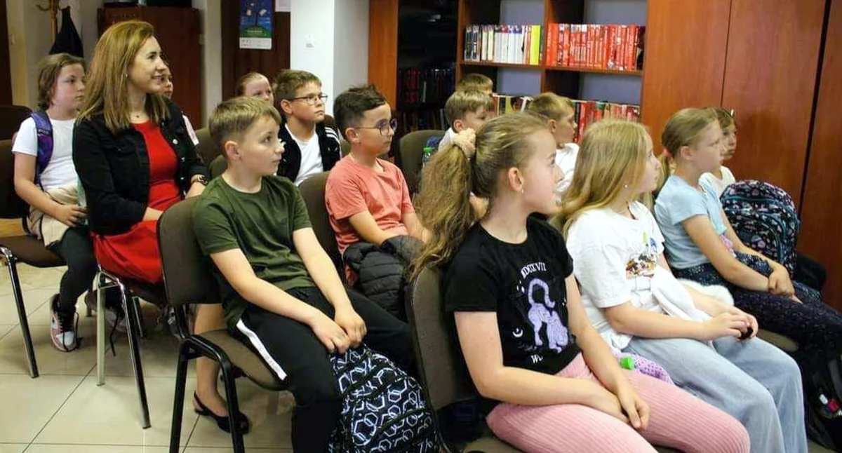 Zdjęcie ze spotkania w Gminnej Bibliotece Publicznej w Smykowie