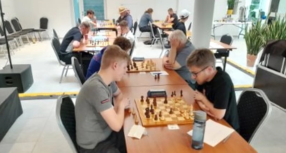 Zdjęcie z sobotniego turnieju szachowego Mini-Elo w KCK