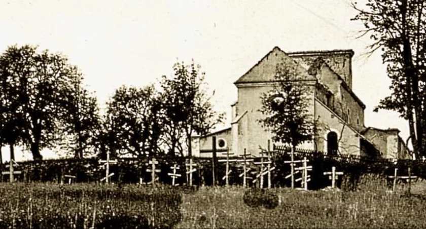 Zdjęcie: Tak prezentował się cmentarz wojenny 5 grudnia 1917 roku