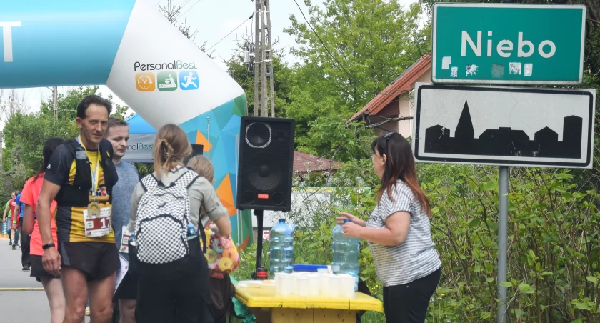 Zdjęcie: Wieś Niebo w gminie Końskie odwiedza wielu turystów, sportowców...