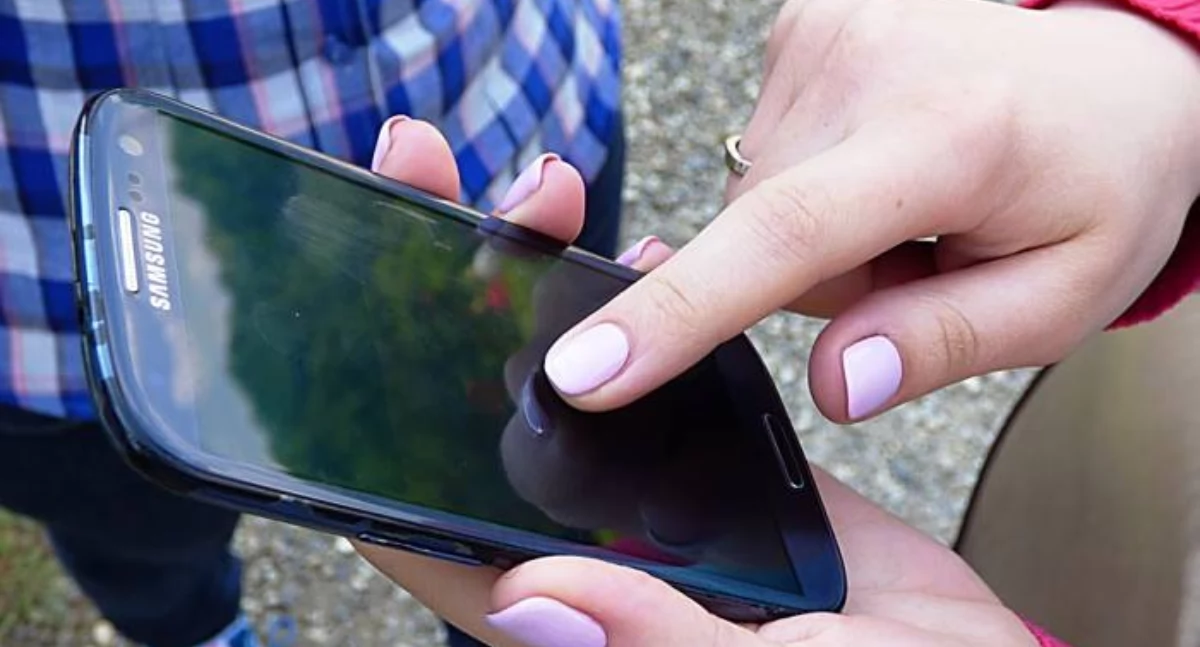Kronika policyjna , Fałków Telefoniczne molestowanie konto bankowe przyniosło efektu - zdjęcie, fotografia