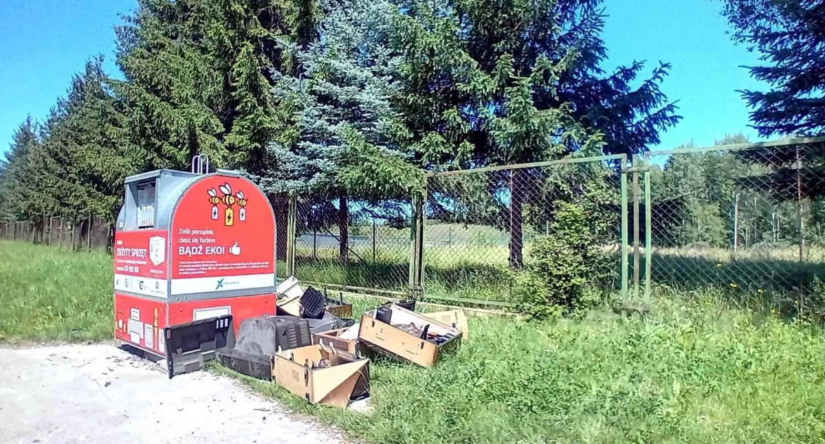 Zdjęcie: Ekopojemnik w Starachowicach 