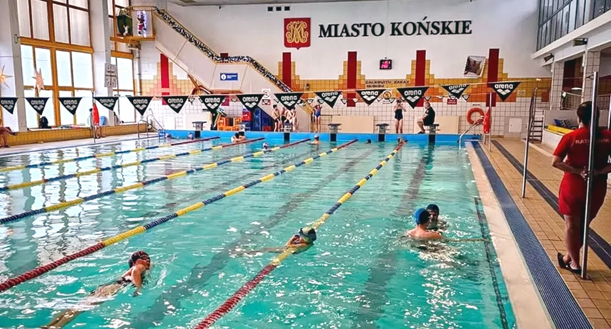 Zdjęcie basenu Pływalni Miejskiej w Końskich