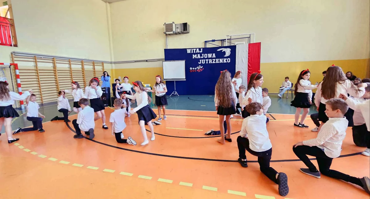 Zdjęcie z akademii w szkole w Królewcu