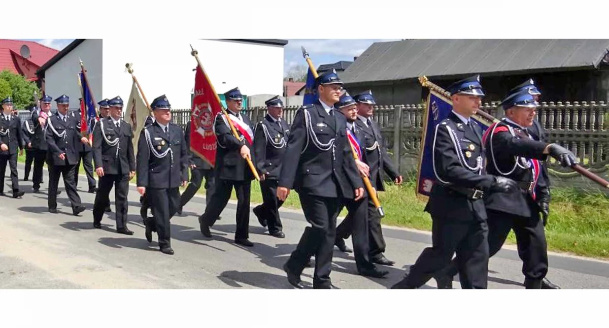 Zdjęcie z pokazu pododdziału kpt. Karola Kołby (fot. Starostwo Powiatowe w Końskich)