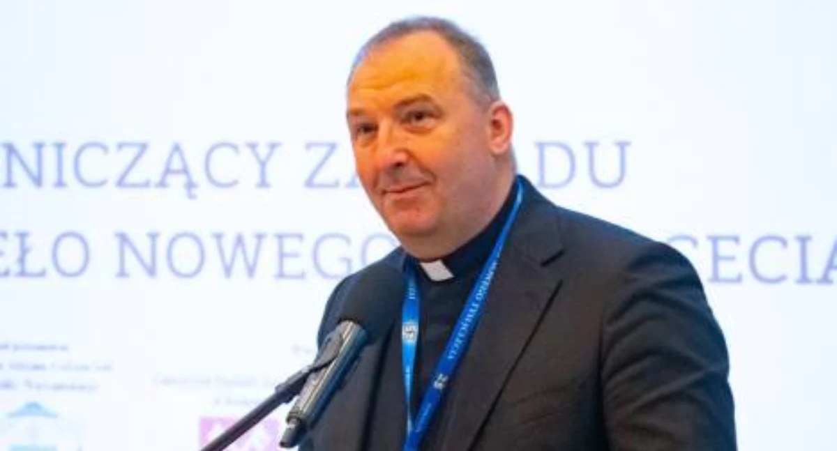 Pomagamy , Zbiórka stypendia młodzieży Dzień Papieski - zdjęcie, fotografia