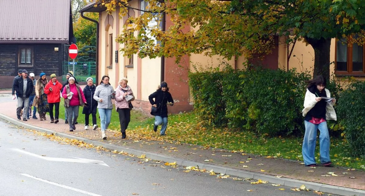 Zdjęcie z trasy gry terenowej w Gowarczowie