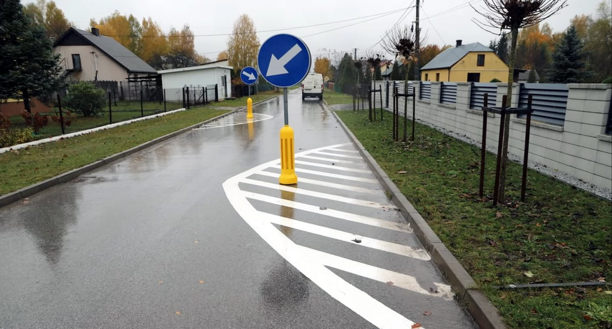 Zdjęcie - szykany drogowe w Bębnowie