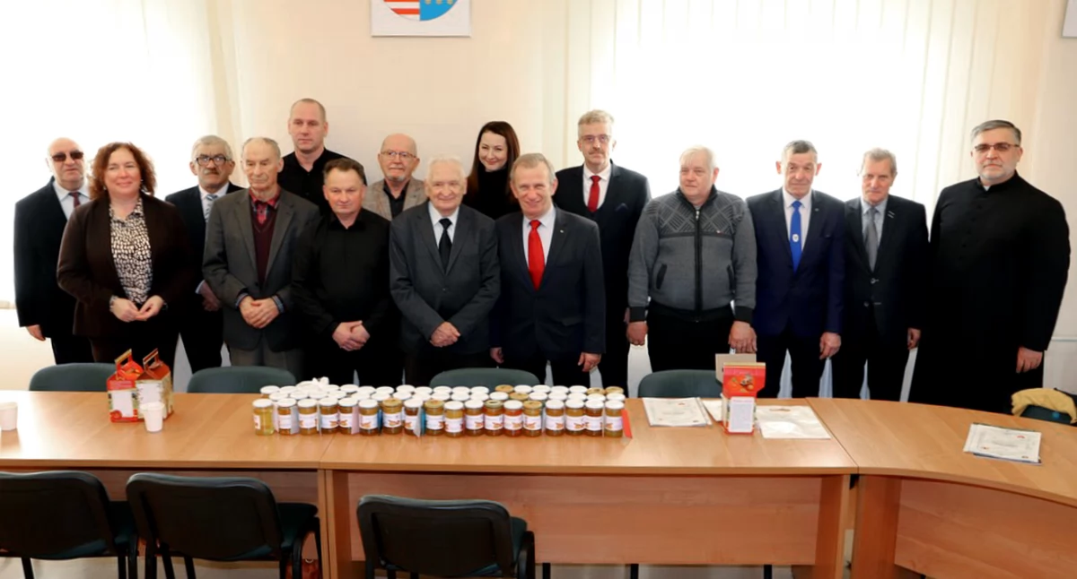 Zdjęcie uczestników spotkania w Fałkowie