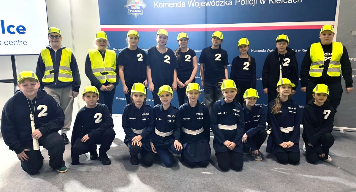 Konkursy , Finał wojewódzki konkursu Bezpieczeństwo Piątkę  Sukces Stąporkowie - zdjęcie, fotografia