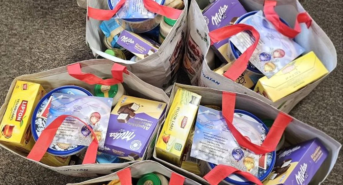 Zdjęcie darów dla najuboższych mieszkańców gminy Radoszyce