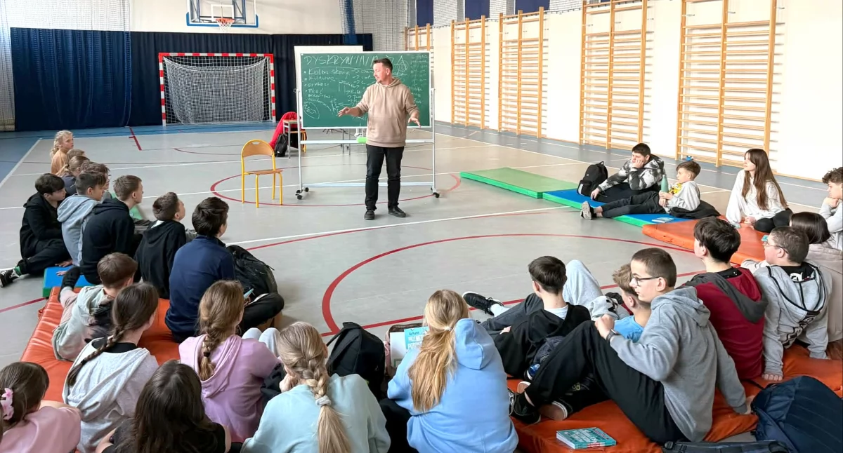 Zdjęcie z zajęć w szkole w Wilczkowicach