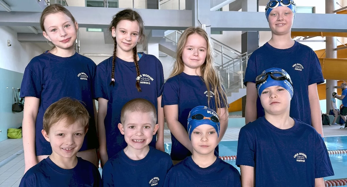 Zdjęcie młodych pływaków UKS Wodnik Końskie