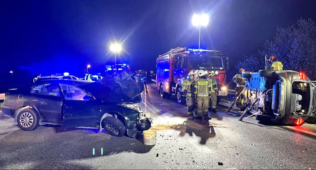 Zdjęcie miejsca tragicznie wyglądającego wypadku w Jacentowie