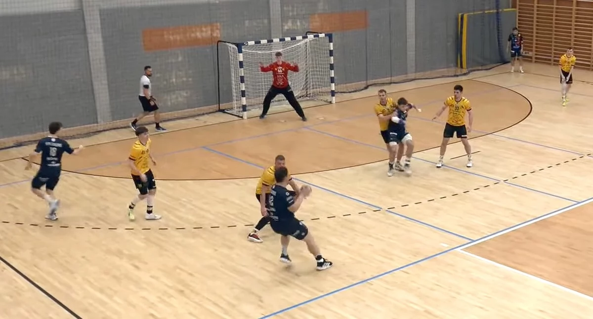 Zdjęcie z meczu KPR Fit Dieta Żukowo - KSSPR Końskie. Fot. YT Handball Polska