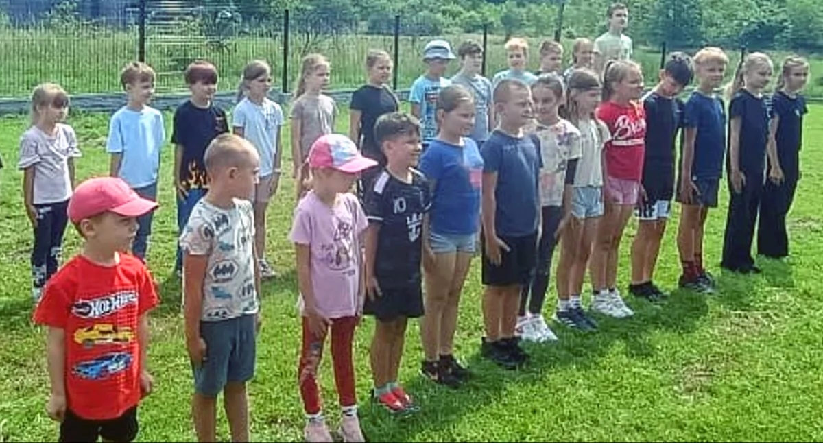 Zdjęcie ze zbiórki MDP Młodzieżowej Drużyny Pożarniczej OSP Gosań