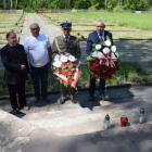 Na cmentarzu jeńców w Baryczy (1)