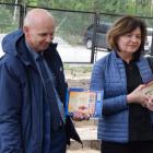 Ustawienie półki bookcrosingowej w Górnikach (5)