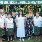 W centrum panna młoda Patrycja Chochulska 