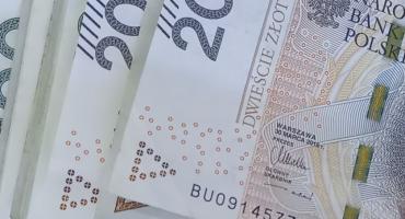 Zaglądamy do kieszeni starosty, burmistrzów i wójtów z powiatu koneckiego
