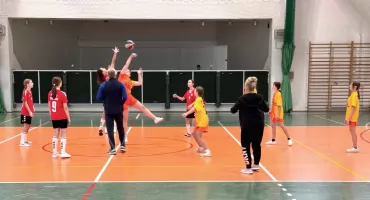 GMINA STĄPORKÓW. Miejsko-Gminny Turniej Minikoszykówki dziewcząt i chłopców rozstrzygnięty [ZDJĘCIA]
