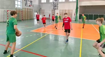 STĄPORKÓW. Turniej koszykówki dziewcząt i chłopców rozstrzygnięty [ZDJĘCIA]