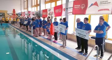 Wszyscy są zwycięzcami! Świętokrzyski Mityng Pływacki Olimpiad Specjalnych w Końskich - podsumowanie [ZDJĘCIA]