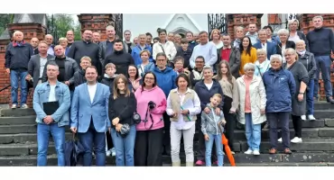 Spacer po Niekłaniu Wielkim, wsi z wielką historią w tle. Spotkanie ludzi ciekawych lokalnych dziejów