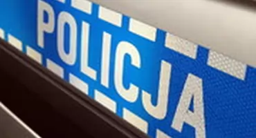 KOŃSKIE. Zdejmował z półki pół litra. Nie zdołał jej kupić bezpłatnie. Kto przeszkodził złodziejowi?